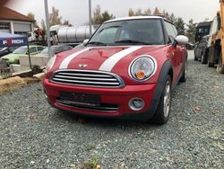 Rot Gebraucht 2007 Mini Cooper Kleinwagen | 4.000 € (Etwas zu teuer)