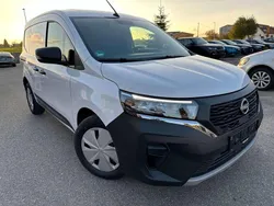 Mineral white (s) Gebraucht 2023 Nissan Townstar Acenta Van / Kleinbus | 16.450 € (Superpreis)