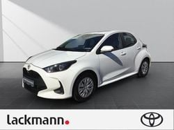 Weiss Gebraucht 2023 Toyota Yaris Comfort Kleinwagen | 14.990 € (Fairer Preis)