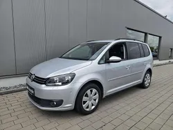 Reflexsilber Gebraucht 2011 VW Touran Comfortline Van / Kleinbus | 10.990 € (Teuer)
