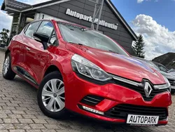 Rot Gebraucht 2018 Renault Clio IV LIMITED Limousine | 8.885 € (Fairer Preis)