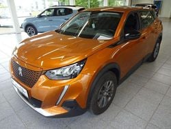Orange Gebraucht 2022 Peugeot e-2008 Active SUV | 18.900 € (Fairer Preis)