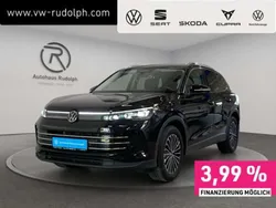 Deep black perleffekt Gebraucht 2024 VW Tiguan Elegance SUV | 39.330 € (Teuer)