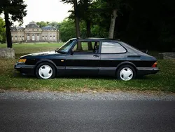 Schwarz Gebraucht 1992 Saab 900 Aero Kleinwagen | 9.000 €