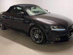 Grau Gebraucht 2012 Audi TT Roadster Premium Cabrio | 14.900 € (Fairer Preis)