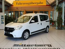 Weiß Gebraucht 2018 Dacia Dokker Comfort Van | 11.900 € (Etwas zu teuer)