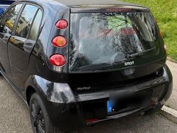 Schwarz Gebraucht 2005 Smart ForFour Kleinwagen | 1.599 € (Fairer Preis)
