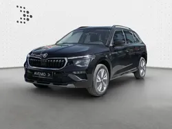 Schwarz Neu 2025 Skoda Kamiq Tour SUV | 32.990 € (Etwas zu teuer)