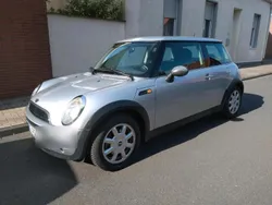 Silber Gebraucht 2001 Mini Cooper Kleinwagen | 3.100 €