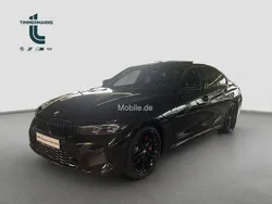 Schwarz Gebraucht 2024 BMW 330 M Sport Limousine | 45.850 € (Fairer Preis)