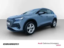 Grau Gebraucht 2023 Audi Q4 e-tron SUV | 27.489 € (Guter Preis)