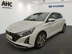 Atlas white Gebraucht 2024 Hyundai i20 Prime Limousine | 20.900 € (Fairer Preis)