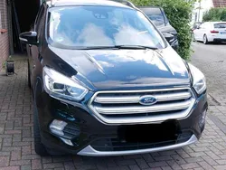 Schwarz Gebraucht 2018 Ford Kuga Titanium SUV | 12.650 € (Fairer Preis)