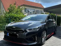 Schwarz Gebraucht 2020 Kia ProCeed GT Kleinwagen | 22.700 € (Guter Preis)