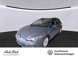 Grau Gebraucht 2023 VW Golf VIII Life Kombi | 24.940 € (Fairer Preis)