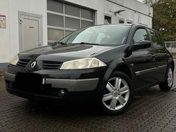Schwarz Gebraucht 2005 Renault Mégane II Kleinwagen | 1.600 € (Guter Preis)