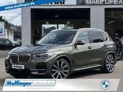 Manhattan (metallic) Gebraucht 2022 BMW X5 SUV | 55.900 € (Guter Preis)