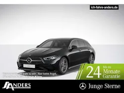 Kosmosschwarz Gebraucht 2024 Mercedes CLA200 AMG Line Premium Plus Kombi | 38.794 € (Etwas zu teuer)