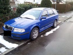 Blau Gebraucht 2005 Skoda Octavia Tour Kombi | 5.000 € (Teuer)
