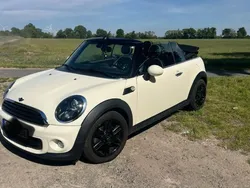 Weiß Gebraucht 2013 Mini One Cabriolet Cabrio | 11.299 € (Teuer)