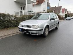 Silber Gebraucht 2002 VW Golf IV Kombi | 999 € (Guter Preis)