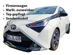 Weiß Gebraucht 2021 Toyota Aygo X-play Kleinwagen | 7.899 € (Fairer Preis)