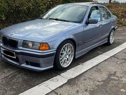 Blau Gebraucht 1996 BMW 320 M Sport Limousine | 3.990 € (Superpreis)