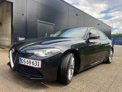 Schwarz Gebraucht 2020 Alfa Romeo Giulia Super Limousine | 15.800 € (Superpreis)