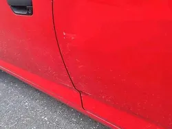 Rot Gebraucht 2011 Chevrolet Spark Kleinwagen | 2.000 € (Etwas zu teuer)