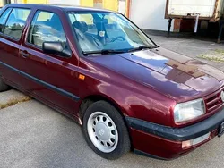 Rot Gebraucht 1994 VW Vento Limousine | 1.290 €