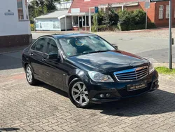 Schwarz Gebraucht 2011 Mercedes C180 Classic Limousine | 10.890 €