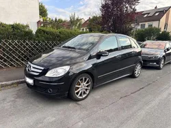 Schwarz Gebraucht 2007 Mercedes B180 Van / Kleinbus | 2.750 € (Teuer)