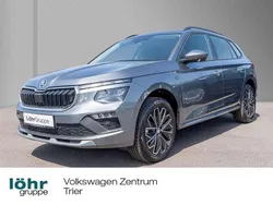 Graphitegrau metallic Gebraucht 2024 Skoda Kamiq Selection SUV | 27.980 € (Teuer)