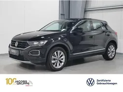 Deep black perleffekt (metallic) Gebraucht 2021 VW T-Roc Style SUV | 19.970 € (Guter Preis)