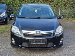 Schwarz Gebraucht 2010 Toyota Auris Hybrid Limousine | 4.500 € (Fairer Preis)