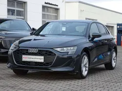Grau Gebraucht 2024 Audi A3 Sportback Ambiente Limousine | 33.660 € (Fairer Preis)