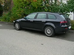 Schwarz metallic Gebraucht 2007 Alfa Romeo 159 Kombi | 8.600 € (Teuer)