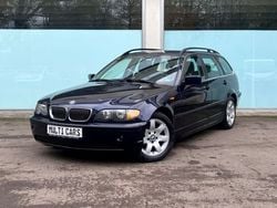 Blau Gebraucht 2003 BMW 320 Limousine | 4.990 € (Fairer Preis)