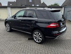 Schwarz Gebraucht 2012 Mercedes ML350 SUV | 14.199 € (Guter Preis)