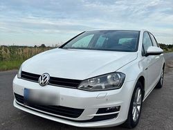 Weiß Gebraucht 2015 VW Golf LOUNGE Limousine | 7.900 € (Guter Preis)