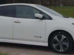 Weiß Gebraucht 2019 Nissan Leaf Tekna Kleinwagen | 12.900 € (Fairer Preis)