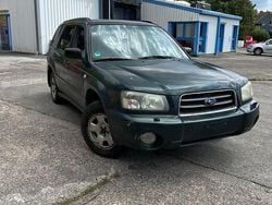 Grün Gebraucht 2003 Subaru Forester SUV | 450 € (Superpreis)