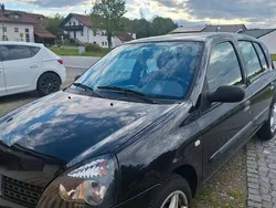 Schwarz Gebraucht 2003 Renault Clio II Kleinwagen | 1.100 € (Guter Preis)