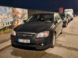 Schwarz Gebraucht 2006 Kia Cerato Kleinwagen | 2.200 €
