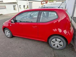Rot Gebraucht 2012 VW up! Kleinwagen | 1.550 €