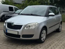 Silber Gebraucht 2008 Skoda Fabia Limousine | 1.500 € (Guter Preis)