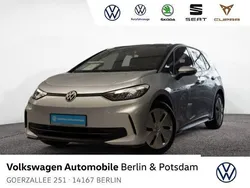 Scale silver metallic/schwarz Gebraucht 2023 VW ID.3 Pro Kleinwagen | 29.280 € (Guter Preis)