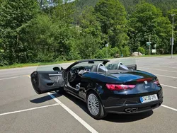 Schwarz Gebraucht 2006 Alfa Romeo Spider Exclusive Cabrio | 9.900 € (Superpreis)