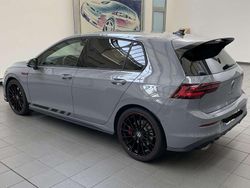 Grau Gebraucht 2022 VW Golf VIII GTI Clubsport Limousine | 32.400 € (Fairer Preis)