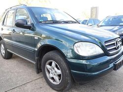 Grün Gebraucht 2000 Mercedes ML320 SUV | 5.990 € (Guter Preis)